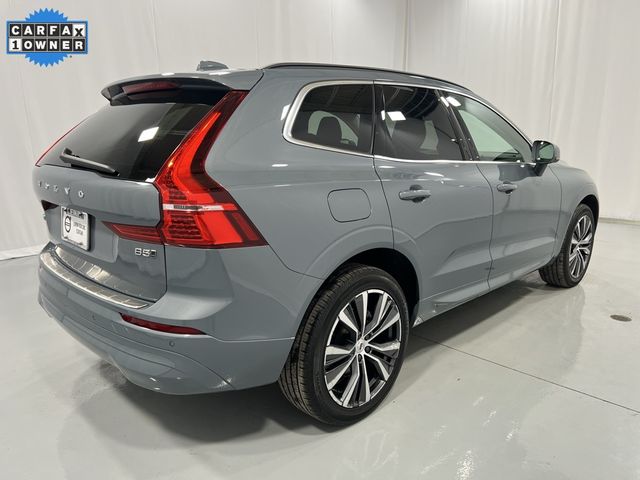 2022 Volvo XC60 Momentum