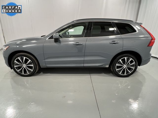 2022 Volvo XC60 Momentum