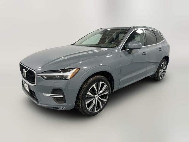 2022 Volvo XC60 Momentum