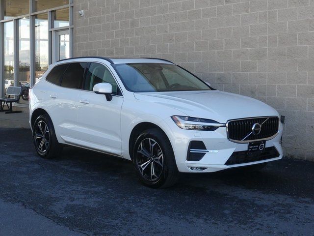 2022 Volvo XC60 Momentum