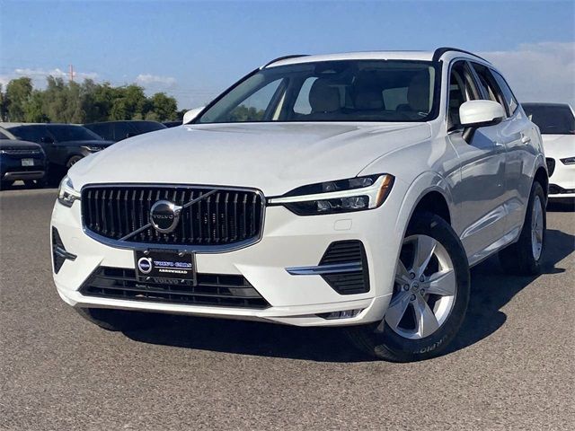 2022 Volvo XC60 Momentum