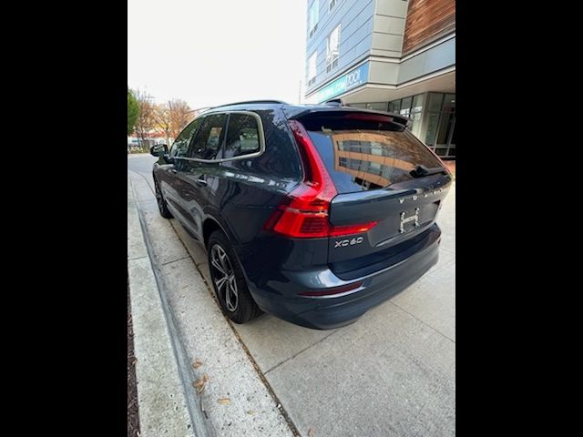 2022 Volvo XC60 Momentum