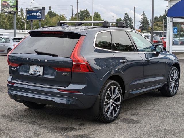 2022 Volvo XC60 Momentum