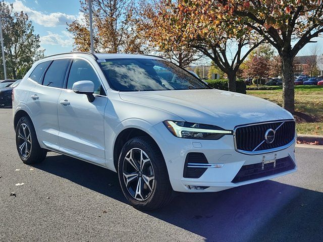 2022 Volvo XC60 Momentum