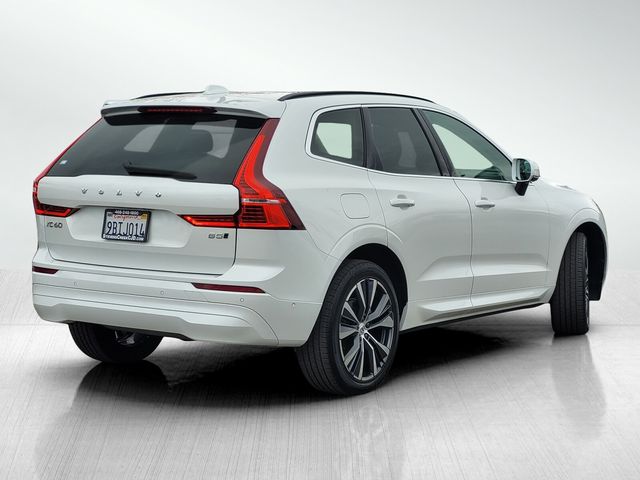 2022 Volvo XC60 Momentum