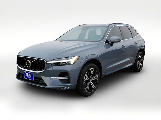 2022 Volvo XC60 Momentum