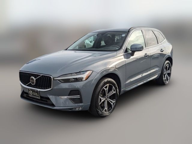 2022 Volvo XC60 Momentum