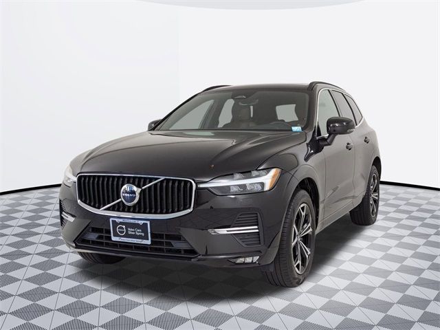 2022 Volvo XC60 Momentum