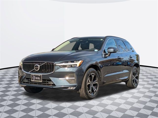 2022 Volvo XC60 Momentum