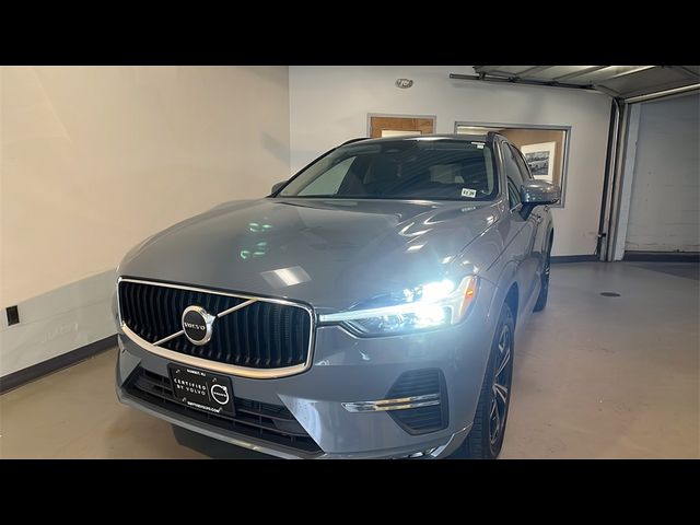 2022 Volvo XC60 Momentum