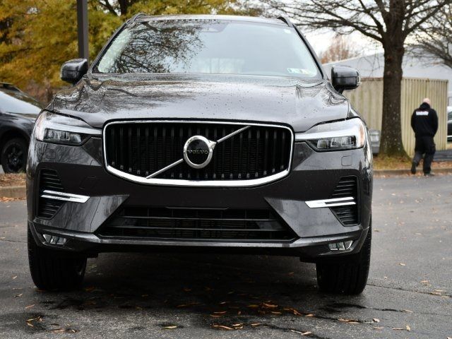 2022 Volvo XC60 Momentum