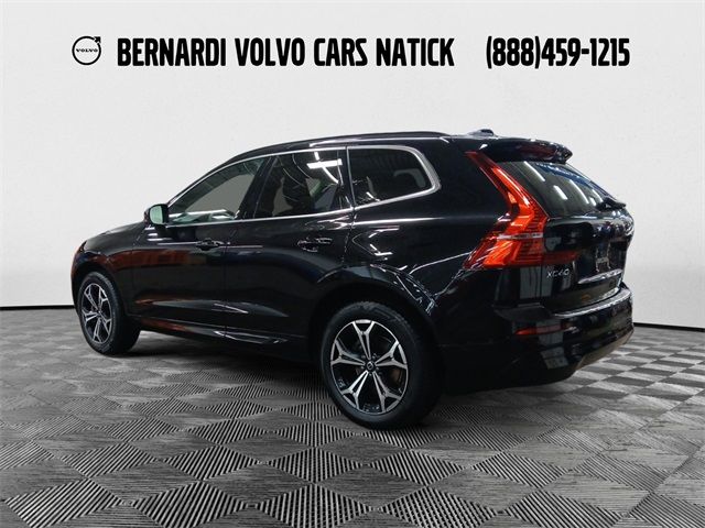 2022 Volvo XC60 Momentum