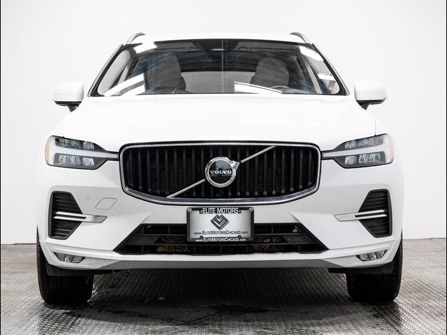 2022 Volvo XC60 Momentum