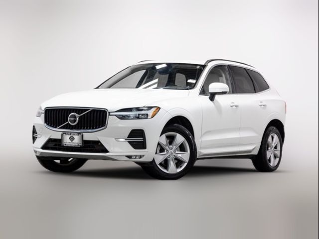 2022 Volvo XC60 Momentum