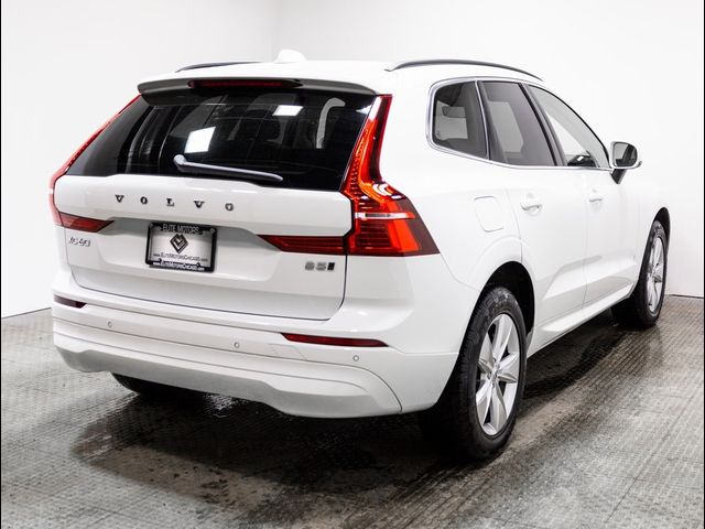 2022 Volvo XC60 Momentum