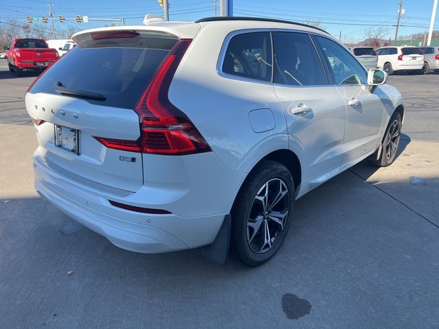 2022 Volvo XC60 Momentum