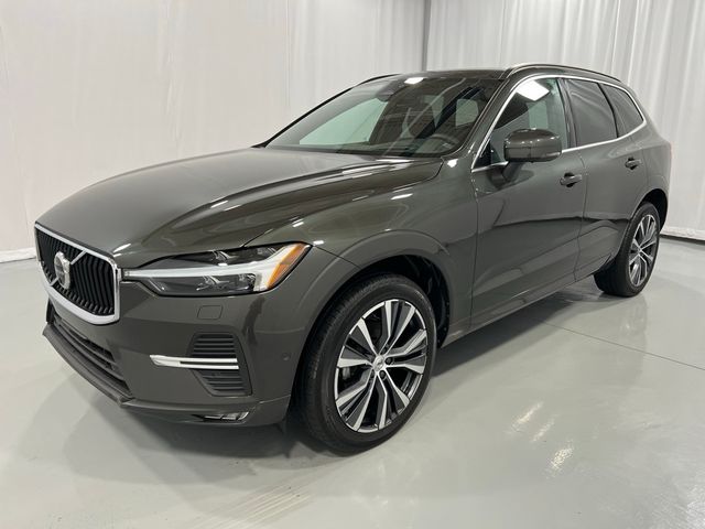 2022 Volvo XC60 Momentum