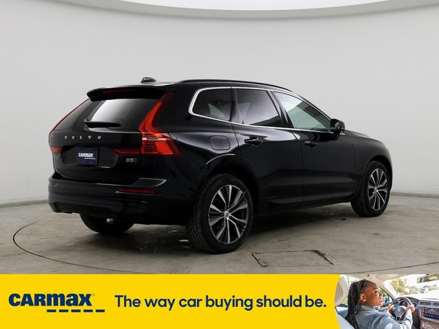 2022 Volvo XC60 Momentum