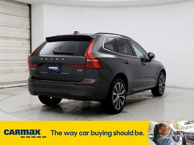 2022 Volvo XC60 Momentum