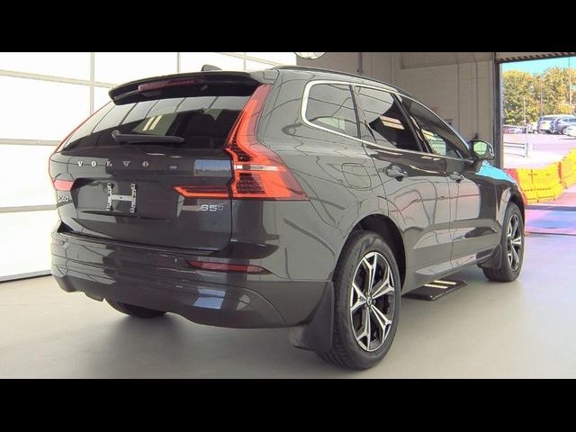 2022 Volvo XC60 Momentum