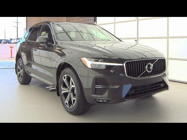 2022 Volvo XC60 Momentum