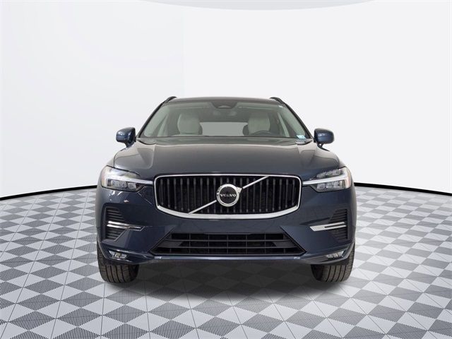 2022 Volvo XC60 Momentum