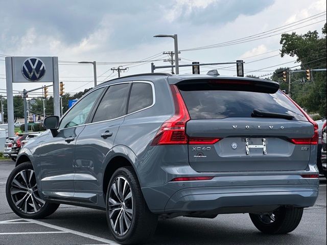 2022 Volvo XC60 Momentum