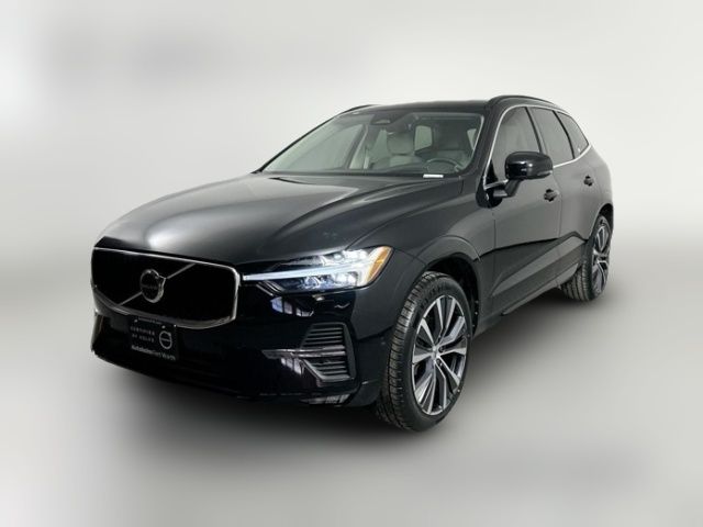 2022 Volvo XC60 Momentum