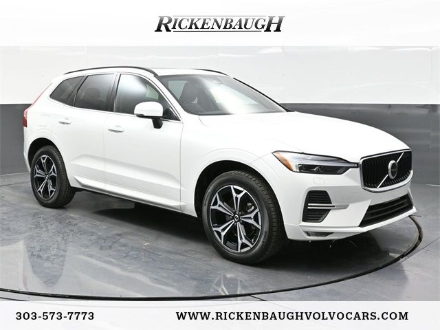 2022 Volvo XC60 Momentum