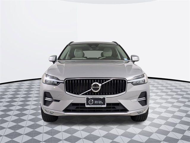 2022 Volvo XC60 Momentum