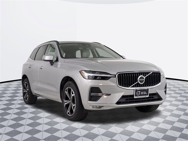 2022 Volvo XC60 Momentum