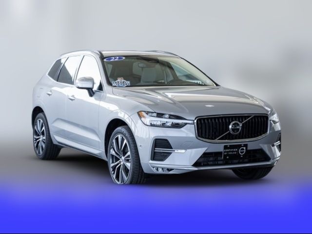 2022 Volvo XC60 Momentum