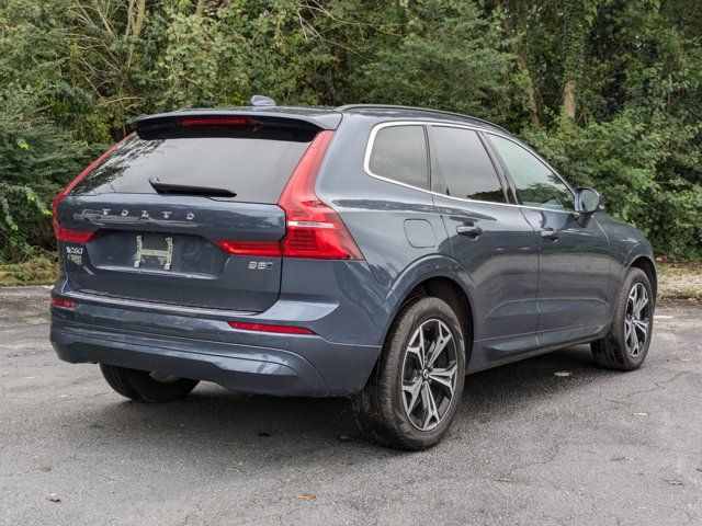 2022 Volvo XC60 Momentum