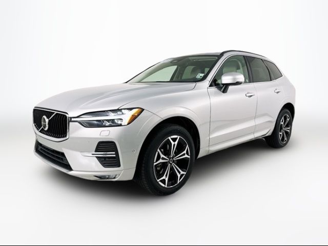 2022 Volvo XC60 Momentum