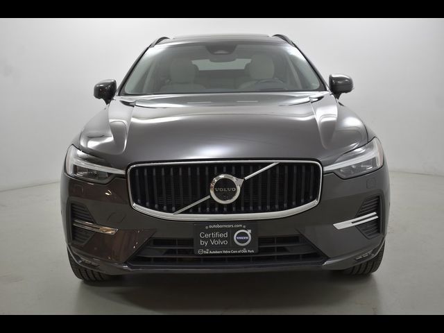 2022 Volvo XC60 Momentum