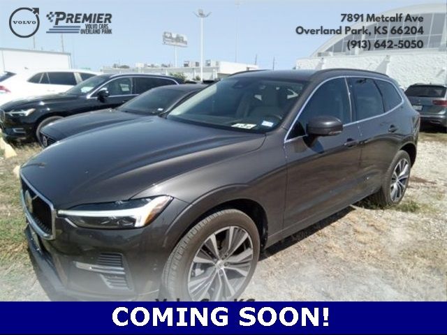 2022 Volvo XC60 Momentum