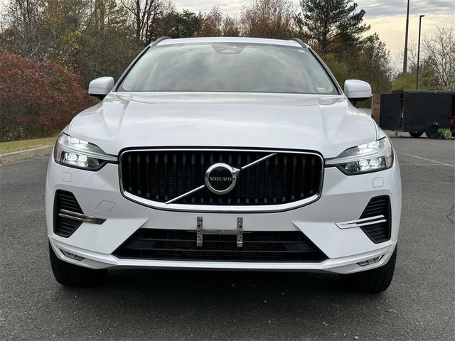 2022 Volvo XC60 Momentum