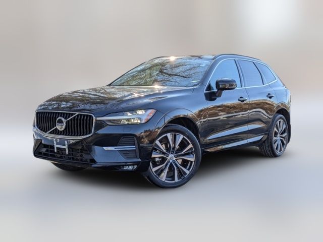 2022 Volvo XC60 Momentum