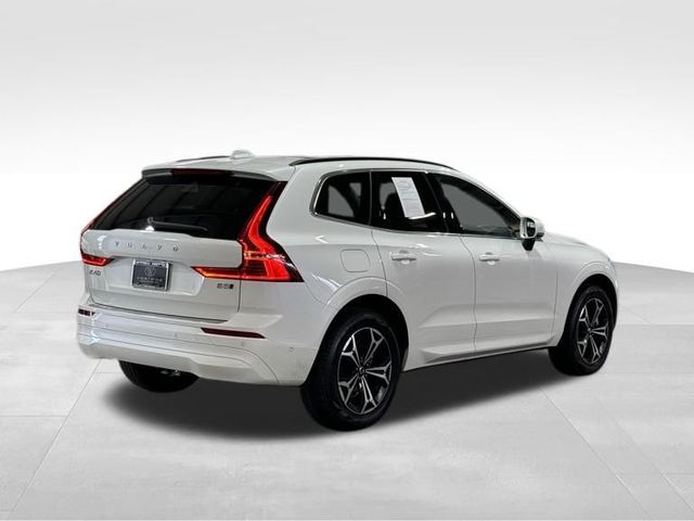 2022 Volvo XC60 Momentum