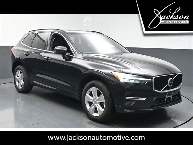 2022 Volvo XC60 Momentum