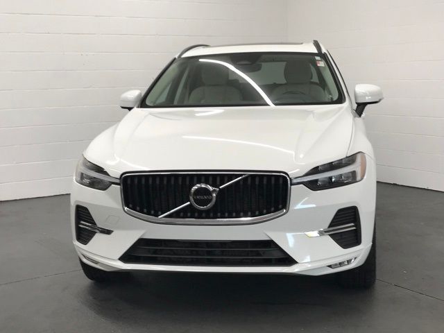 2022 Volvo XC60 Momentum