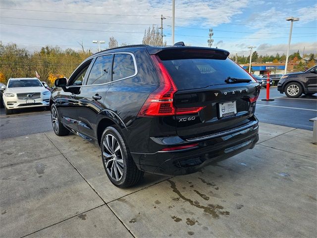 2022 Volvo XC60 Momentum