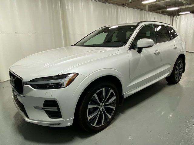 2022 Volvo XC60 Momentum