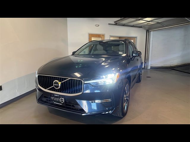 2022 Volvo XC60 Momentum