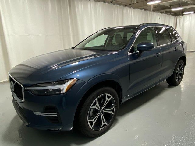 2022 Volvo XC60 Momentum