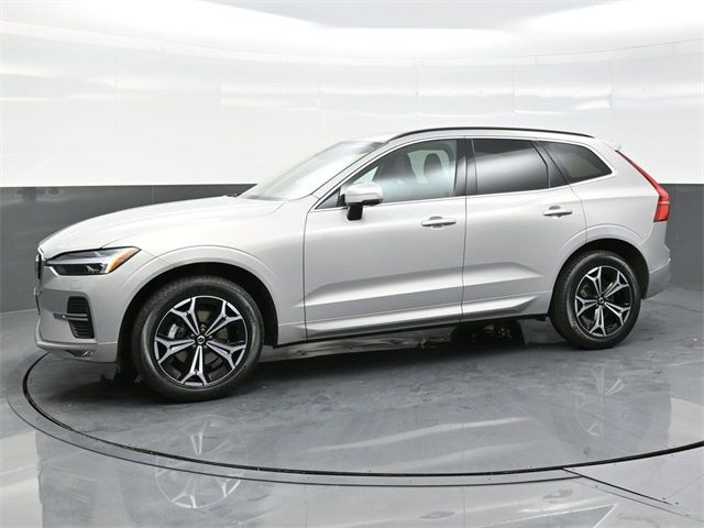 2022 Volvo XC60 Momentum