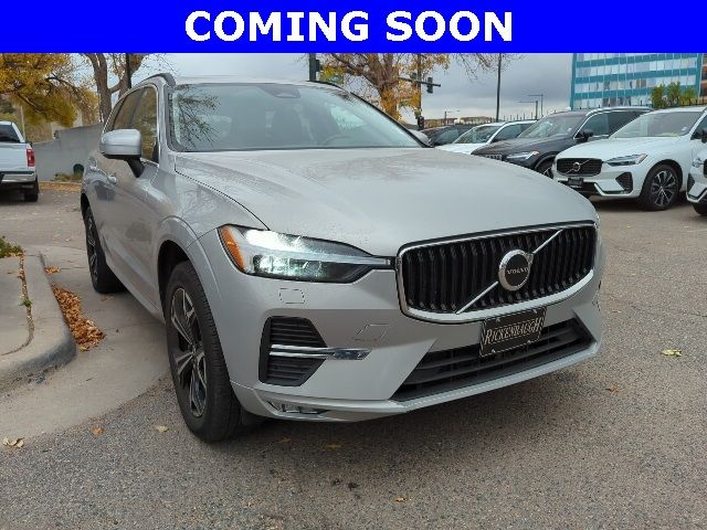 2022 Volvo XC60 Momentum