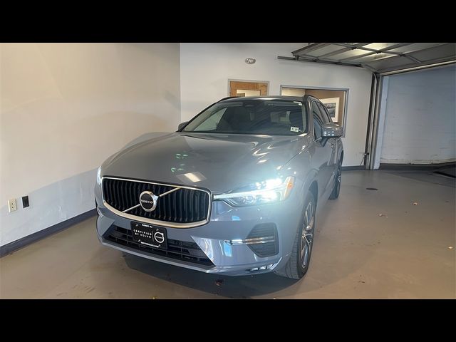 2022 Volvo XC60 Momentum