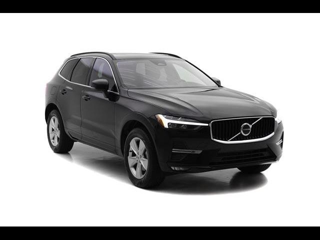 2022 Volvo XC60 Momentum