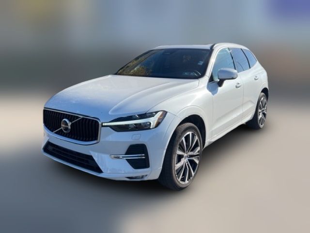 2022 Volvo XC60 Momentum